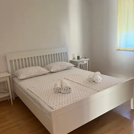 Dumicic Supetarska Draga